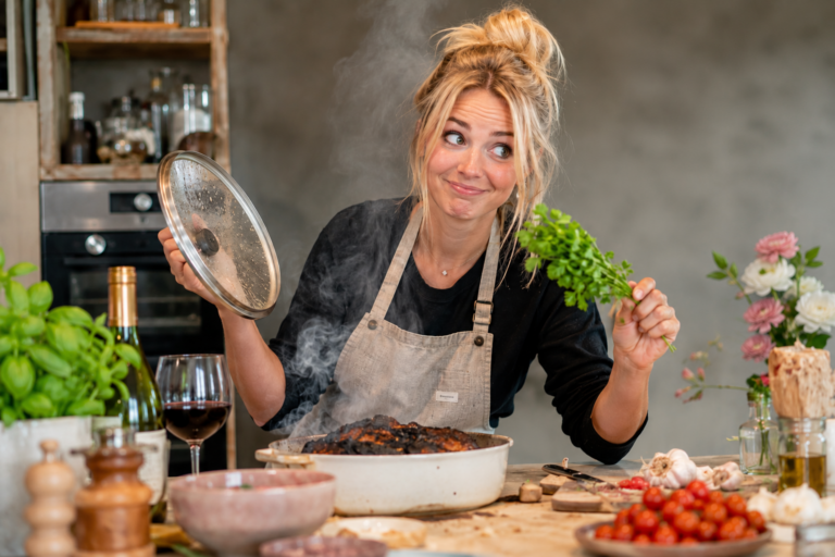 Als je eten dreigt te mislukken en je doet alsof alles volgens plan gaat